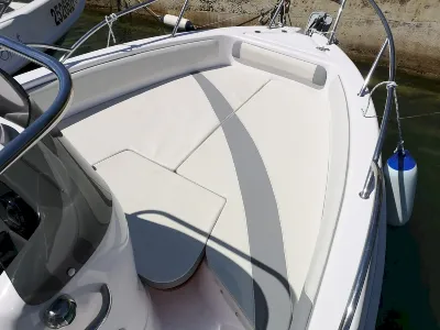 rent-a-boat-porec-14