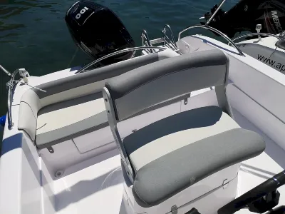 rent-a-boat-porec-15